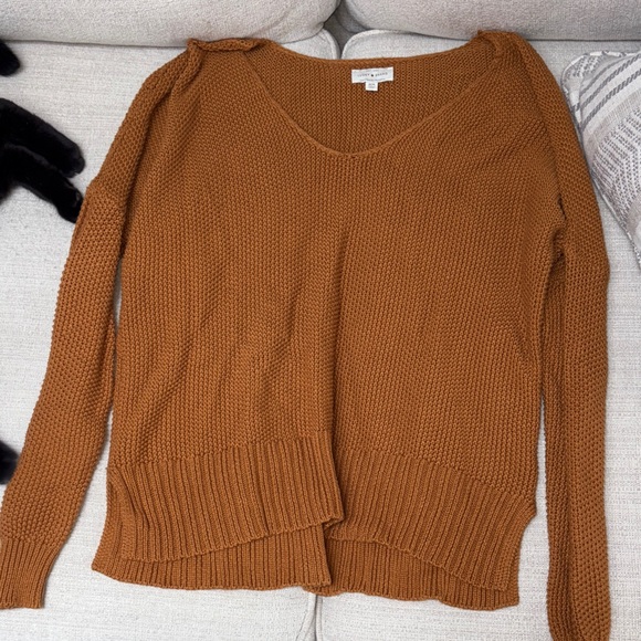 Lucky brand sweater - Picture 1 of 2